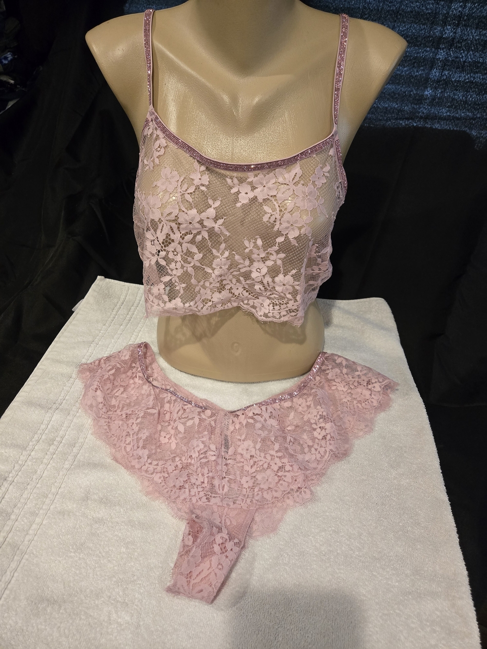 NWT Victoria Secret 32DDD